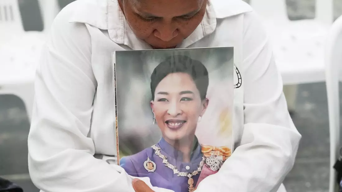 Viele Menschen in Thailand trauern um die Prinzessin. - Bild: Sakchai Lalit/AP/dpa