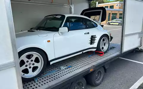 HZA-SI: Zollkontrolle an der A81 - Porsche im Wert von 99.000 Schweizer Franken nachverzollt - Foto: presseportal.de