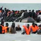 Die Zahl der Ankünfte von Schutzsuchenden in der EU war in den vergangenen Monaten gefallen. (Archivbild) - Bild: Gareth Fuller/PA Wire/dpa