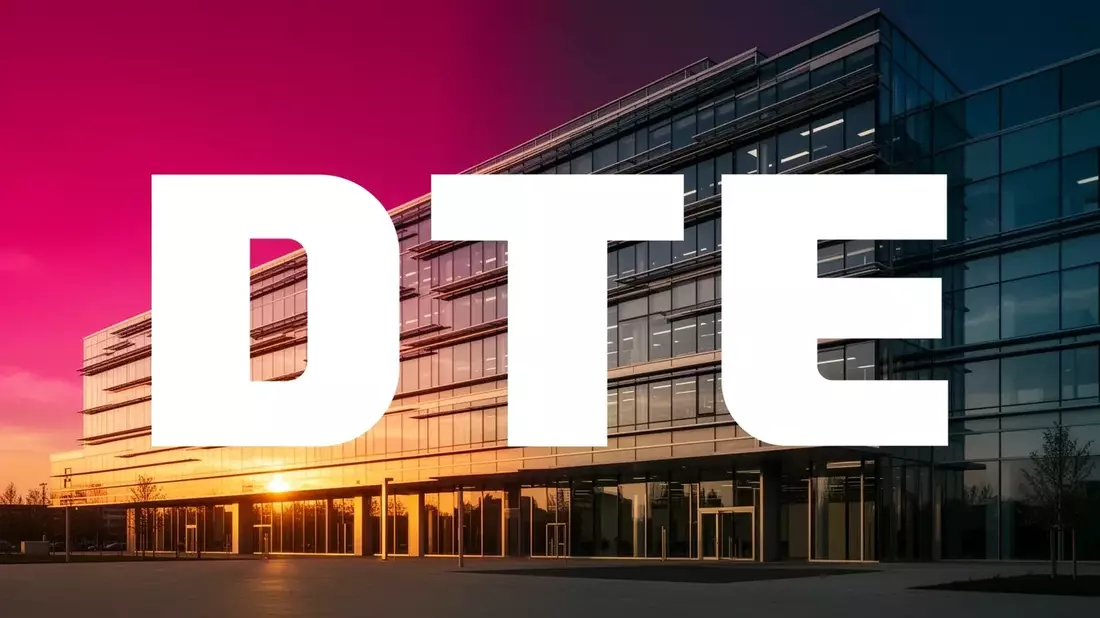 Deutsche Telekom Stock Slumps Despite Record Buyback and Wage Deal