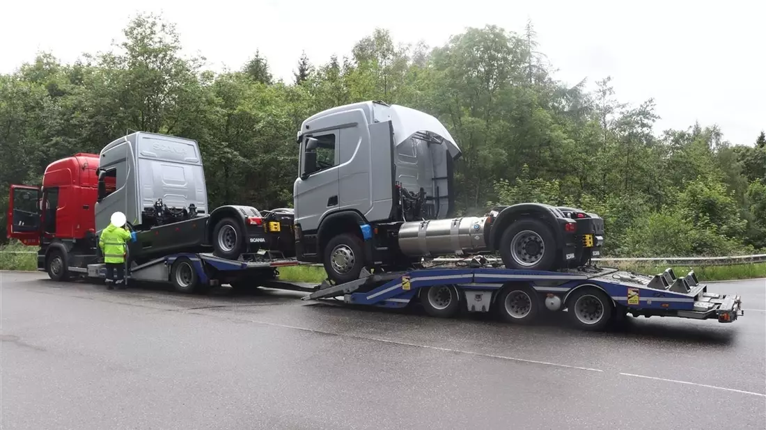 POL-PPTR: Verstöße gegen Maße weiter steigend - Weiterfahrten wurden untersagt - Bild: presseportal.de