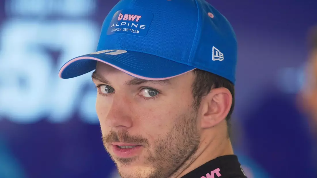 Pierre Gasly darf sich doch noch über sein Monaco-Podest freuen. (Archivbild) - Bild: Altaf Qadri/AP/dpa