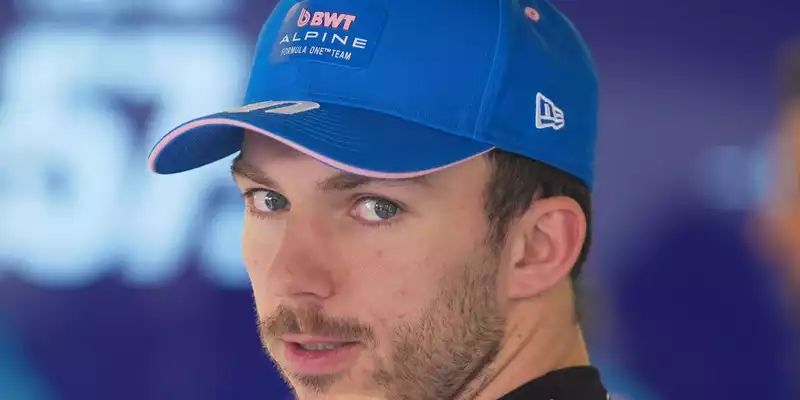 Pierre Gasly darf sich doch noch über sein Monaco-Podest freuen. (Archivbild) - Foto: Altaf Qadri/AP/dpa