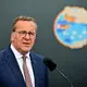 Verteidigungsminister Boris Pistorius (SPD) hat noch keine Entscheidung über Projektpartner für die Entwicklung eines neuen Kampfflugzeugs getroffen.  - Bild: Sebastian Gollnow/dpa