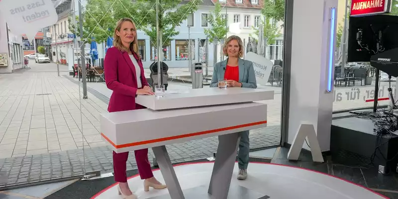 SWR / Katrin Eder (Bündnis `90/Grüne) kritisiert Kürzungen in der Pharmabranche / SWR Aktuell RLP Sommerinterview - Foto: presseportal.de
