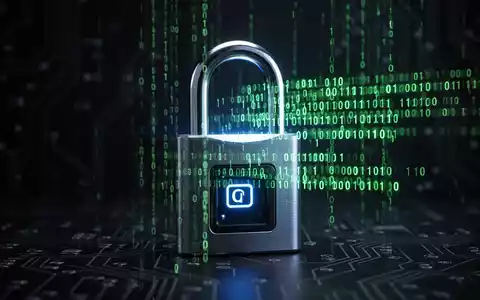 A digital padlock being bypassed by green binary code, symbolizing a security exploit on an encrypted system. - Foto: über boerse-global.de