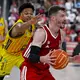 War der Topscorer in Finalspiel Nummer eins: Bayern-Star Andreas Obst (rechts). - Bild: Sven Hoppe/dpa