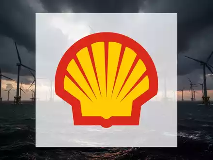 Offshore-Windpark mit Turbinen vor einem stürmischen Himmel bei Sonnenuntergang, das Meer ist unruhig. - Foto: über boerse-global.de