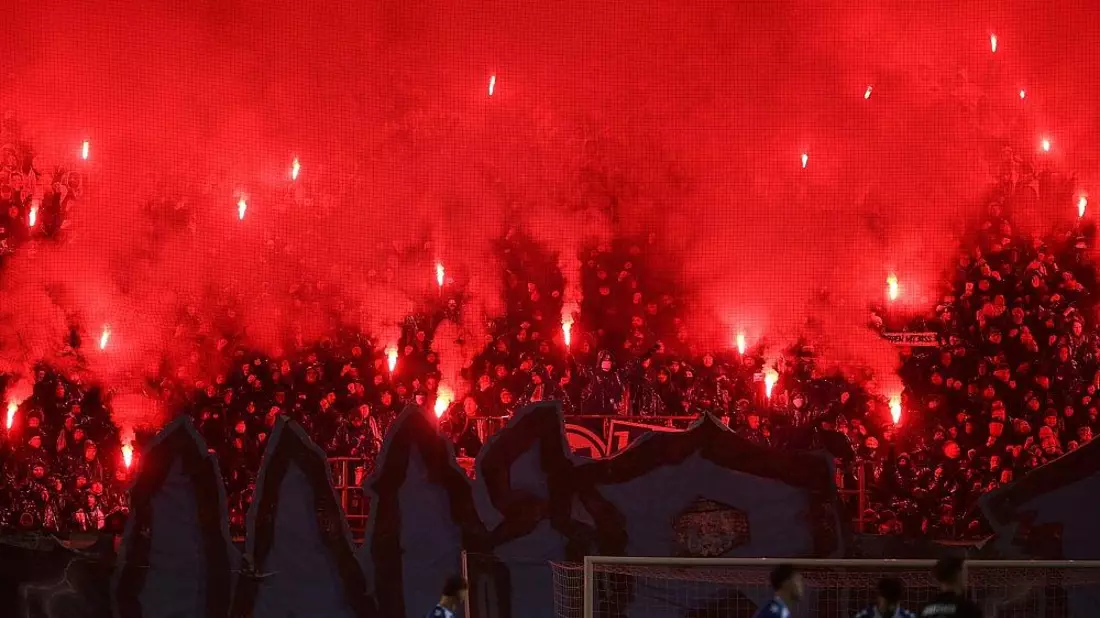 Reul kritisiert Fußballvereine für Umgang mit Stadion-Tätern