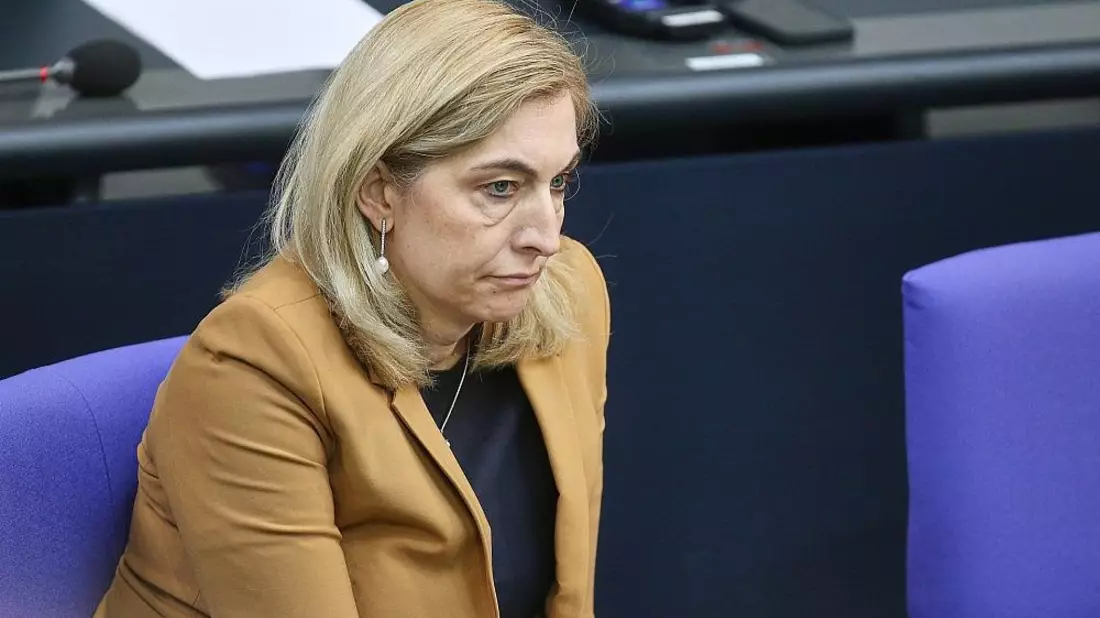 Dehoga warnt vor Jobverlust durch Warken-Pläne