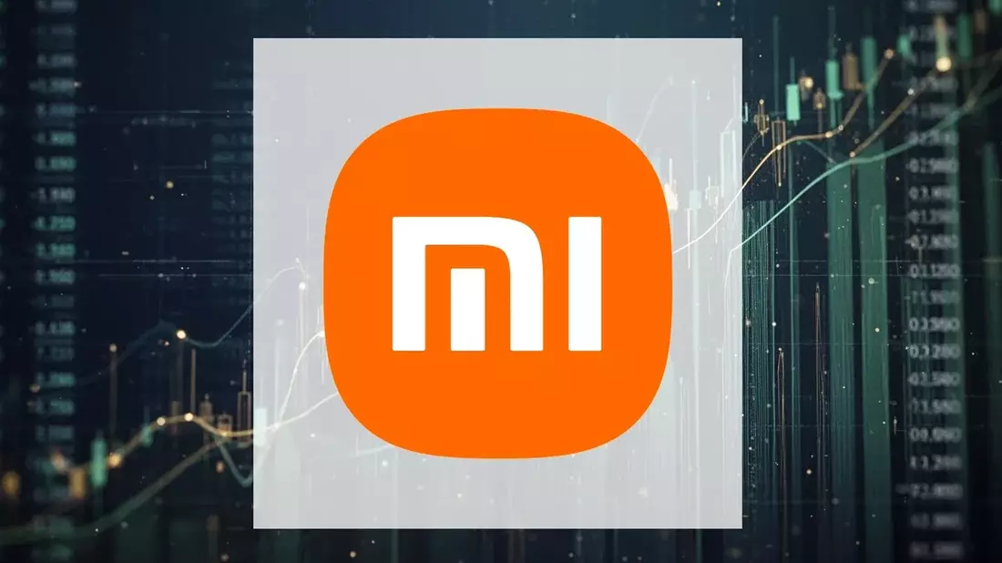 Xiaomi Gets Approval for Skynomad EREV Brand; Stock Hits 52-Week Low