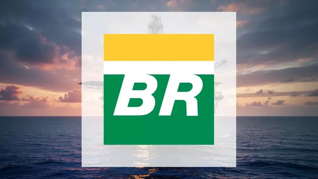 Petrobras cae un 1,70% por el Brent, pero acelera su desendeudamiento