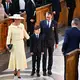 Auch die Familie von Kronprinzessin Victoria (links) kam zum Gottesdienst. Nur Tochter Estelle fehlte - sie ist gerade auf einer Sprachreise. - Bild: Christine Olsson/TT News Agency/AP/dpa