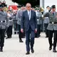«Frieden und Freiheit gibt es eben nicht kostenlos», gibt Bundeskanzler Friedrich Merz jungen Rekrutinnen und Rekruten mit auf den Weg.  - Bild: Christoph Reichwein/dpa