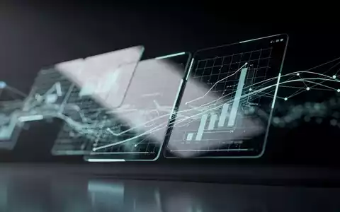 Eine futuristische digitale Oberfläche mit Finanzdaten und abstrakten leuchtenden Linien, die Konnektivität und Innovation darstellen. - Foto: über boerse-global.de