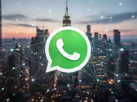 A stylized image showing the WhatsApp logo connected by digital lines to a network of abstract nodes, set against a blurred city skyline. - Foto: über boerse-global.de