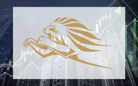 Eine stilisierte Grafik eines steigenden Börsencharts mit abstrakten, modernen, energieeffizienten Baumaterialien im Hintergrund. - Foto: über boerse-global.de