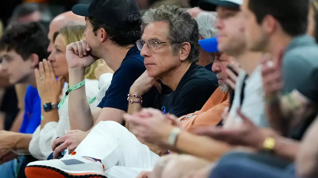 Ben Stiller war wieder unter den prominenten Zuschauern bei den NBA-Finals. - Bild: Ross D. Franklin/AP/dpa