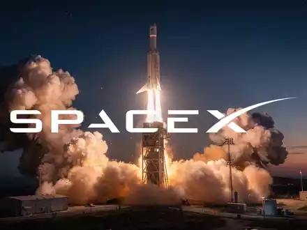 Eine SpaceX Falcon 9 Rakete startet bei Sonnenuntergang von Vandenberg, mit leuchtenden Triebwerken und einer Rauchfahne. - Foto: über boerse-global.de