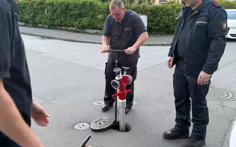 FW Weinheim: Brandsicherheitswache mit ungeplantem Sondereinsatz - Foto: presseportal.de