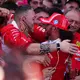 Zum ersten Mal gewinnt Lewis Hamilton im Ferrari. - Bild: David Davies/PA Wire/dpa