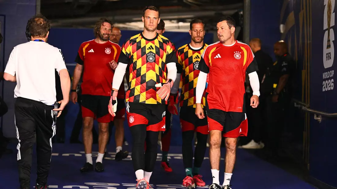 Manuel Neuer geht in der Nationalmannschaft wieder voran.  - Bild: Tom Weller/dpa