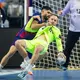 Welthandballer Mathias Gidsel traf gegen Barcelona erst nach 25 Minuten zum ersten Mal.  - Bild: Marius Becker/dpa