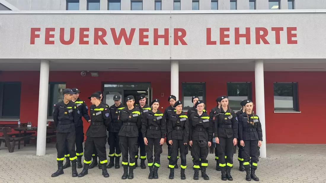FW Lehrte: Stadtfeuerwehr Lehrte erhält Besuch aus der polnischen Partnerstadt Trzcianka - Bild: presseportal.de