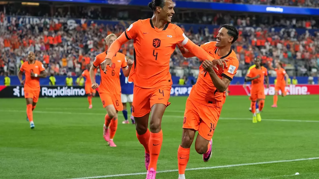 Virgil van Dijk glänzte auch als Torschütze. - Bild: Julio Cortez/AP/dpa