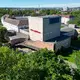 Das verwaiste Chemnitzer Schauspielhaus wird beim Kunstfestival «Begehungen» zu einer temporären Galerie für zeitgenössische Kunst (Archivbild) - Bild: Jan Woitas/dpa