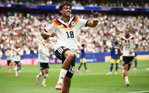 Nathaniel Brown erlebt bei der WM in Amerika seinen Traum.  - Foto: Christian Charisius/dpa