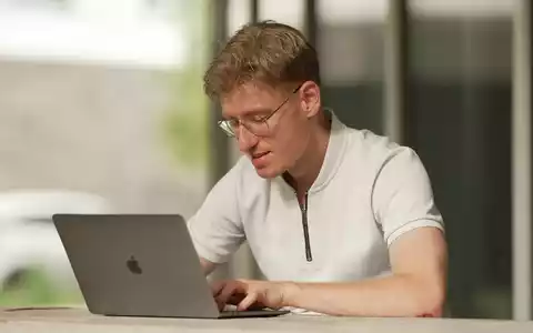 Vom Einzelbuch zur Buchserie: Cedric Mattig von der NiCe Publishing Consulting GmbH verrät, wie Self-Publisher langfristige Einnahmen aufbauen - Foto: presseportal.de