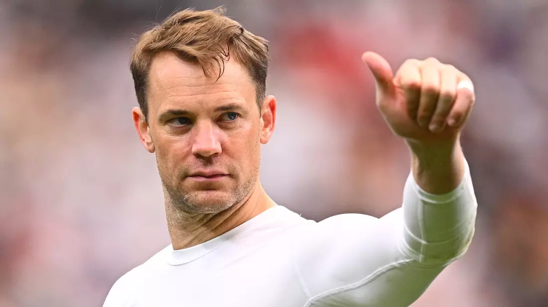 Er ist wieder da: Manuel Neuer. - Bild: Tom Weller/dpa