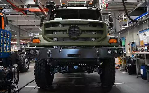 Daimler Truck sieht Potenzial bei Militärfahrzeugen. (Archivbild) - Foto: Katharina Kausche/dpa