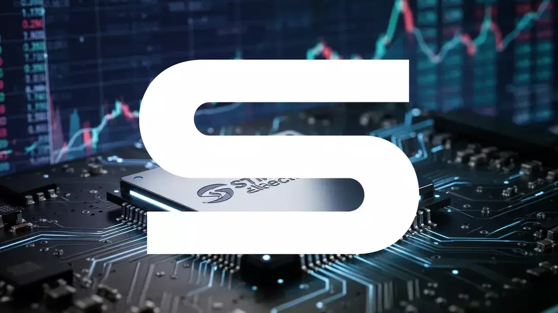 STMicroelectronics Stock Nears 52-Week High as AI Infrastructure Pivot Drives 193% Surge