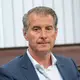 Blocks Ex-Mann Stephan Hensel ist Nebenkläger. - Bild: Daniel Bockwoldt/dpa / Pool/dpa