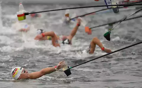 Andreas Waschburger hat in New York zwei Schwimm-Rekorde geknackt. (Archivbild) - Foto: Mark Schiefelbein/AP/dpa