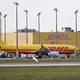 Im Juli 2024 wurde Sprengstoff in einem DHL-Paket in Leipzig entdeckt. (Symbolbild) - Bild: Hendrik Schmidt/dpa