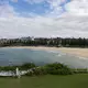 Der Coogee Beach ist ein beliebter Strand in Sydney. - Bild: Anna Kucera/AAP/dpa