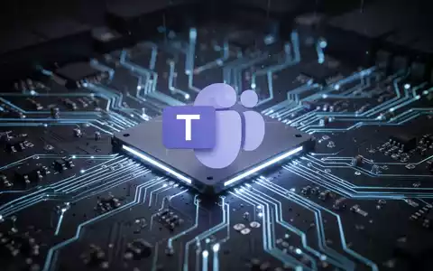 A stylized circuit board with a faint Microsoft Teams logo overlay, representing software optimization and efficiency for computers. - Foto: über boerse-global.de