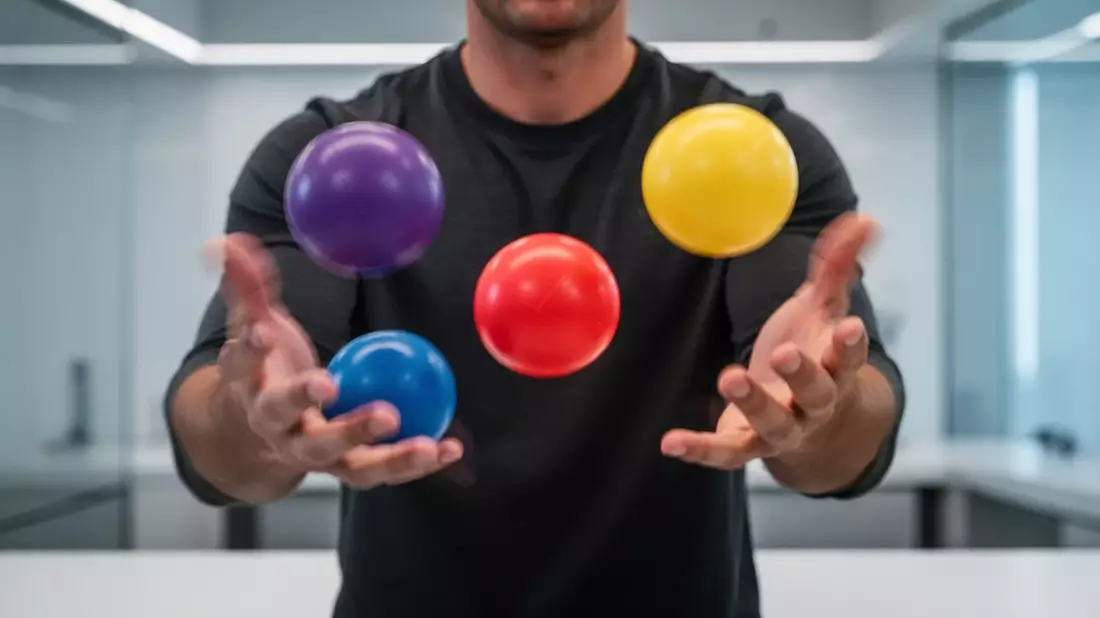 Jonglieren und Tischtennis: Neue Therapien fürs Gehirn