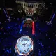 Bei der Veranstaltung traten Topstars der Profiliga Ultimate Fighting Championship (UFC) in einer eigens errichteten Arena gegeneinander an. - Bild: Alex Brandon/AP Pool/dpa