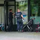 Polizei schieß an Kindergarten auf Mann mit Messer. - Bild: Christoph Reichwein/dpa