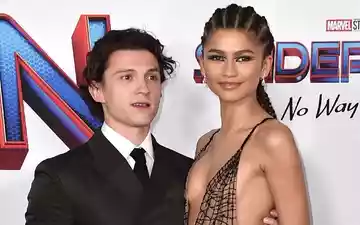 Jetzt auch Ehepaar: die Schauspieler Tom Holland und Zendaya - Foto: Jordan Strauss/AP/dpa