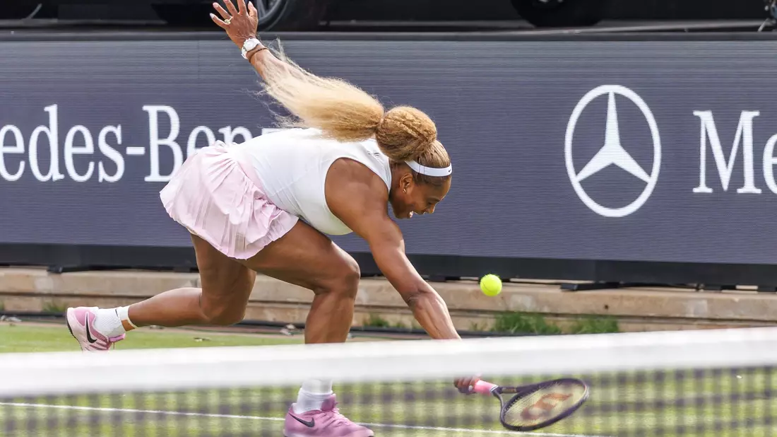 Nicht jede Aktion gelang: Serena Williams.  - Bild: Andreas Gora/dpa