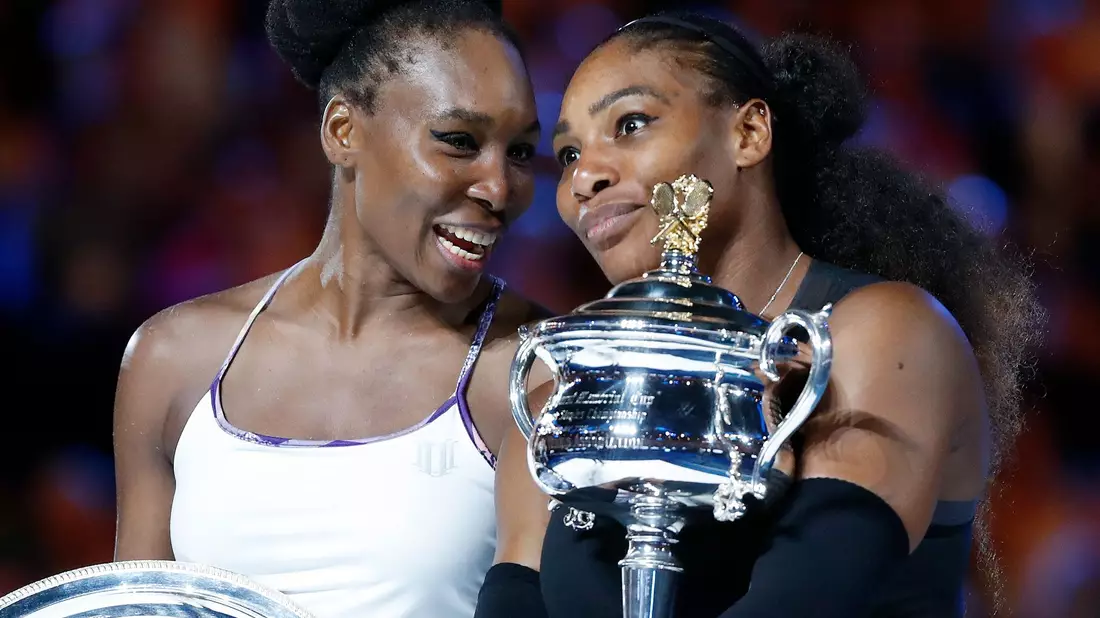 Die Schwestern bekommen eine Wildcard für Wimbledon. (Archivbild) - Bild: Dita Alangkara/AP/dpa
