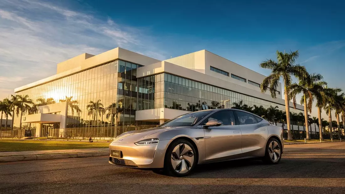 BYD Aktie: Expansion in Brasilien mit Batterien und Energiespeichern