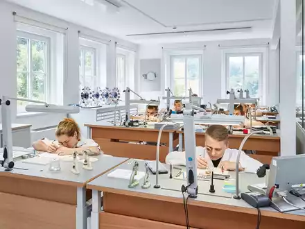 Was mechanische Uhren heute wertvoll macht / Warum Herkunft, eigene Uhrwerke und unabhängige Entwicklung an Gewicht gewinnen - Foto: presseportal.de