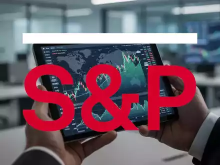 Eine Hand hält ein Tablet mit Finanzdiagrammen, im Hintergrund ein unscharfes modernes Büro. Fokus auf Datenanalyse. - Foto: über boerse-global.de