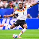 Jonathan Tah ist der deutsche Abwehrorganisator in Amerika.  - Bild: Tom Weller/dpa